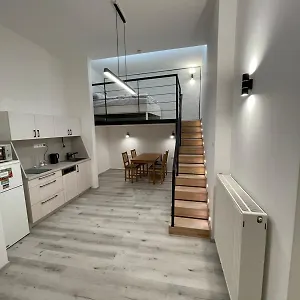 Apartament Szekely Near Deak Ferenc Square With Free Parking In Garage, Budapeszt