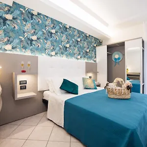 *** Otel Viva İtalya